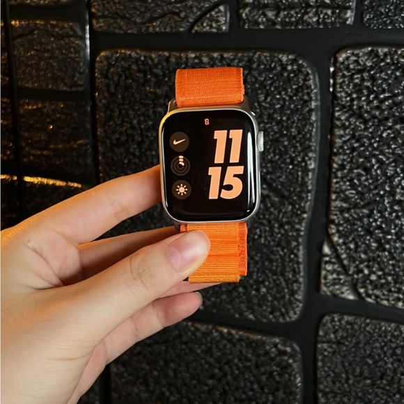 NEW ORANGE Loop Adjustable Strap for Apple Watch - Picture 3 of 10